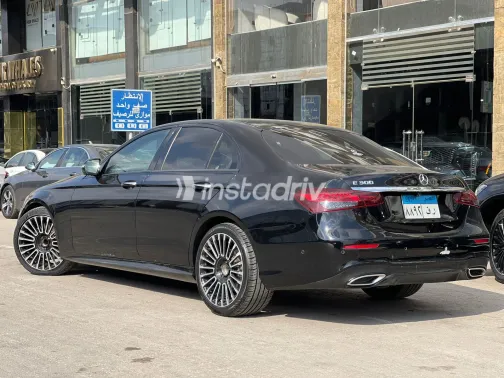 مرسيدس E 300 2021 أبيض مستعملة للبيع - 9
