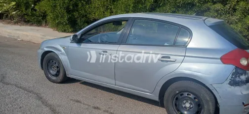 Brilliance FRV 2009 White Used for Sale - 3