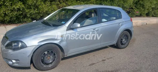 Brilliance FRV 2009 White Used for Sale - 6