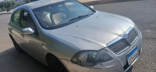 بريليانس FRV 2009 أبيض مستعملة للبيع