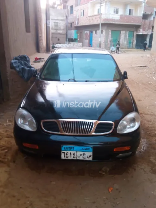 Daewoo Leganza 2000 White Used for Sale - 1