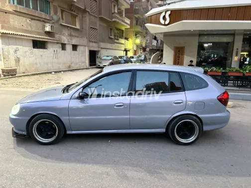 كيا ريو 2001 أبيض مستعملة للبيع - 6