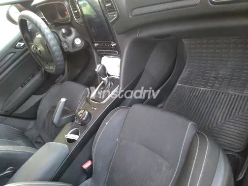 رينو ميجان 2018 أبيض مستعملة للبيع - 7