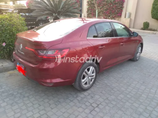 رينو ميجان 2018 أبيض مستعملة للبيع - 8