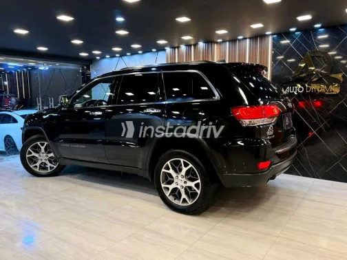 Jeep Grand Cherokee 2021 White Used for Sale - 7