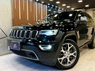 Jeep Grand Cherokee 2021 White Used for Sale