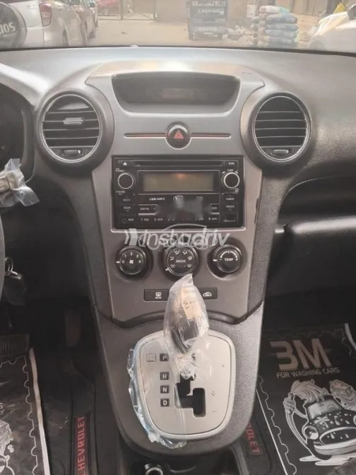 كيا كارينز 2012 أسود مستعملة للبيع - 4