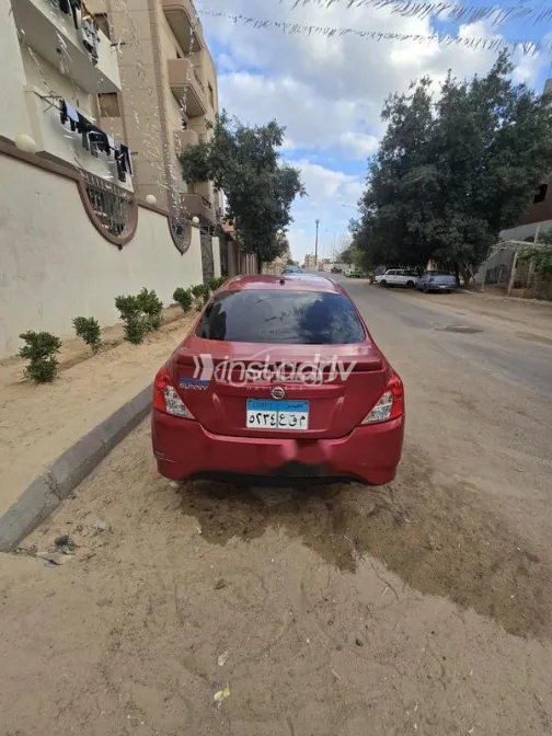Nissan Sunny 2022 Red Used for Sale - 3
