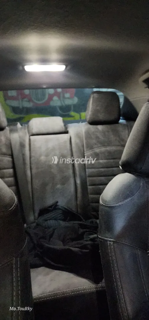 تويوتا كورولا 2024 أبيض مستعملة للبيع - 3