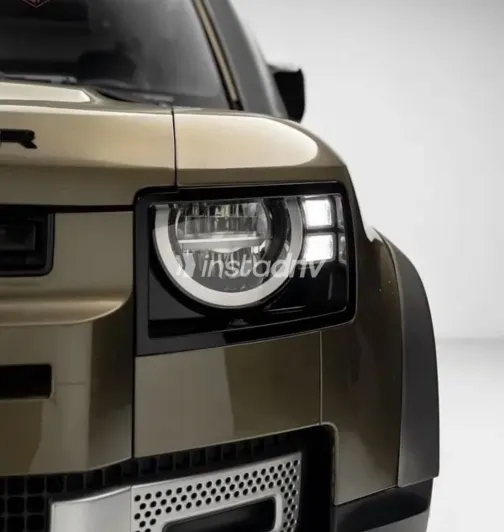 لاند روفر ديفندر 2021 أبيض مستعملة للبيع - 7