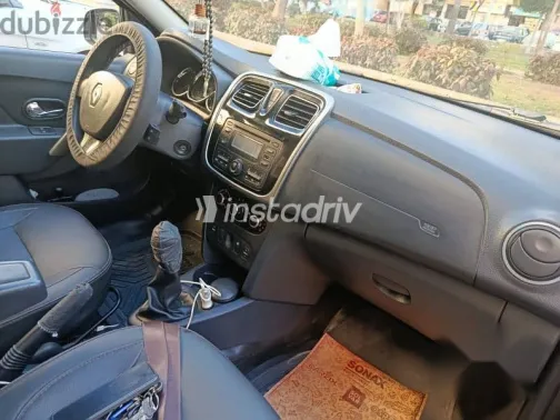 رينو لوجان 2017 أسود مستعملة للبيع - 4