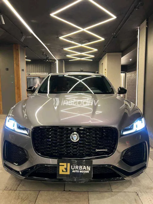 Jaguar F-Pace 2024 White Used for Sale - 5