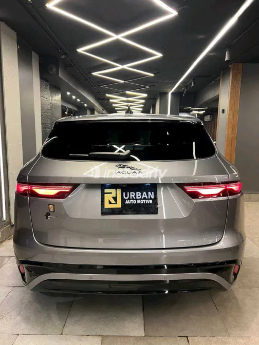 Jaguar F-Pace 2024 White Used for Sale - 8