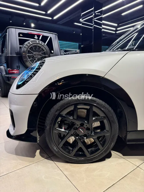 Mini Cooper 2025 White Used for Sale - 10