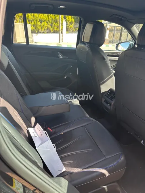 Volkswagen Tiguan 2024 White Used for Sale - 1