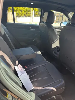 Volkswagen Tiguan 2024 White Used for Sale