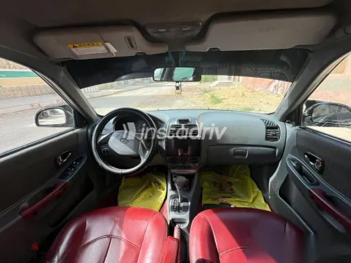 هيونداي فيرنا 2015 أسود مستعملة للبيع - 2