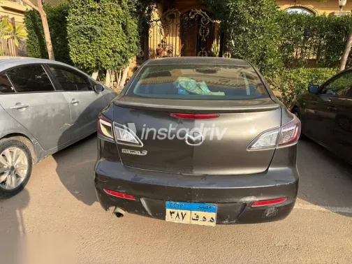 مازدا 3 2013 رمادي مستعملة للبيع - 4