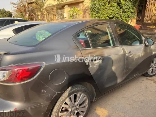 مازدا 3 2013 رمادي مستعملة للبيع - 5