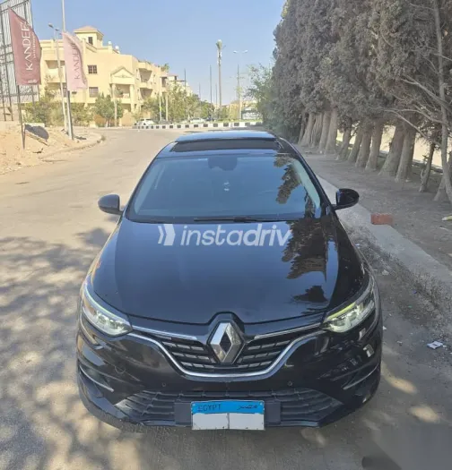 رينو ميجان 2023 أسود مستعملة للبيع - 2