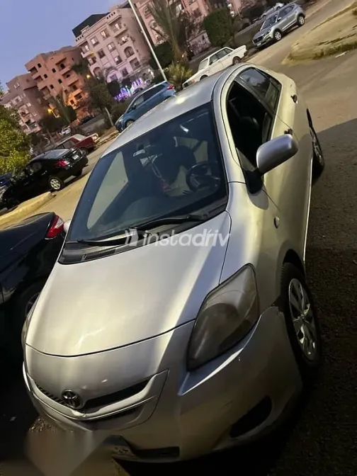 Toyota Yaris 2008 Silver Used for Sale - 3