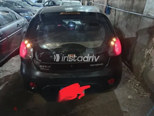 جيلي باندينو 2013 أسود مستعملة للبيع - 1