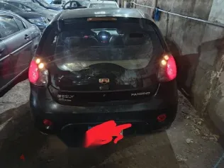 جيلي باندينو 2013 أسود مستعملة للبيع