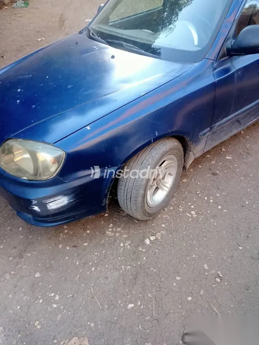 Hyundai Verna 2011 Dark Blue Used for Sale - 4