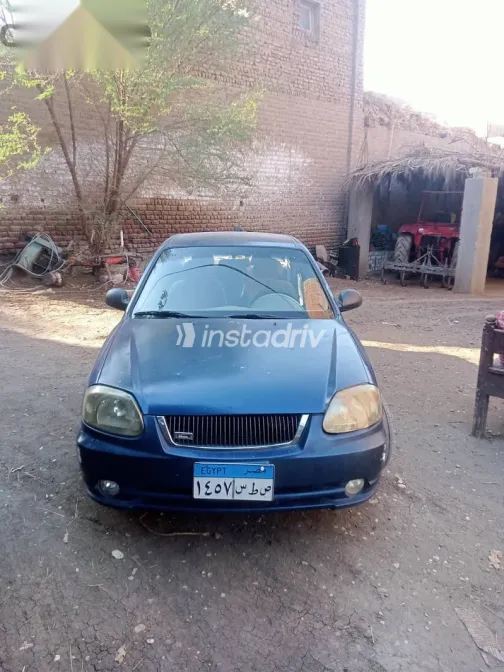 Hyundai Verna 2011 Dark Blue Used for Sale - 9