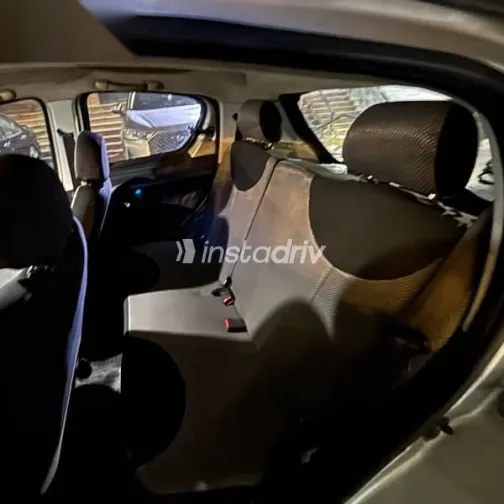 جيلي باندينو 2014 فضي مستعملة للبيع - 6