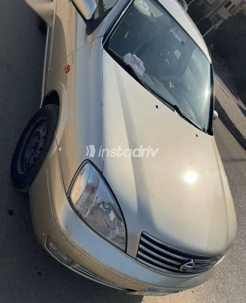 نيسان صنى 2015 ذهبي مستعملة للبيع - 6