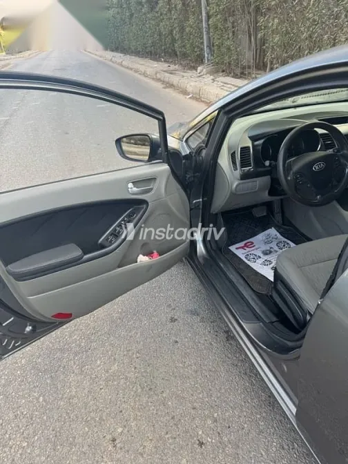 كيا سيراتو 2016 رمادي مستعملة للبيع - 7