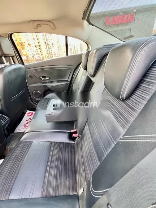 رينو فلوانس 2016 بني مستعملة للبيع - 8