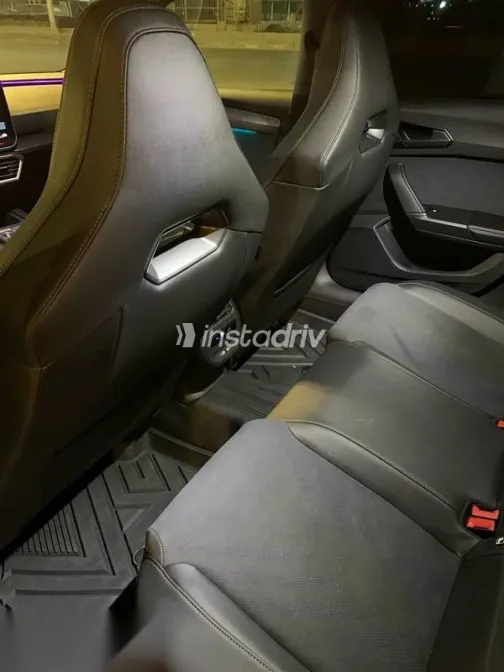 Cupra Leon 2025 Beige Used for Sale - 9