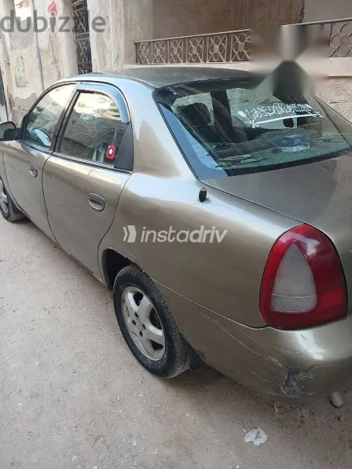 دايو نوبيرا 1998 ذهبي مستعملة للبيع - 5