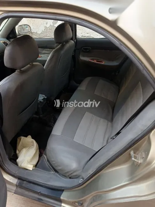 دايو نوبيرا 1998 ذهبي مستعملة للبيع - 8