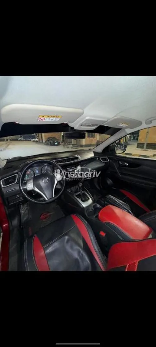 Nissan Qashqai 2017 White Used for Sale - 5