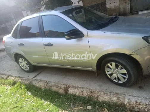 لادا جرانتا 2022 أبيض مستعملة للبيع - 2