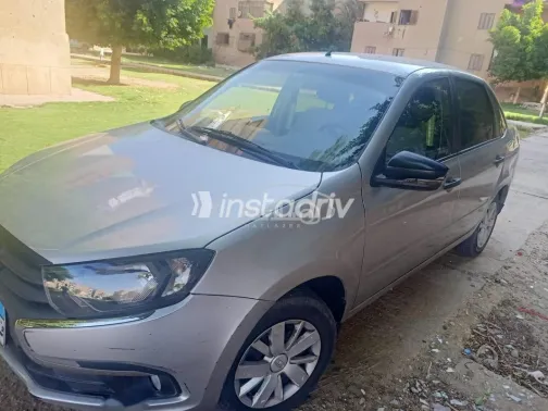 لادا جرانتا 2022 أبيض مستعملة للبيع - 3