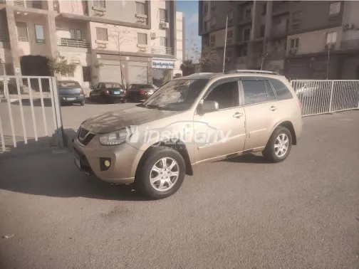 Chery Tiggo 3 2018 Gold Used for Sale - 1