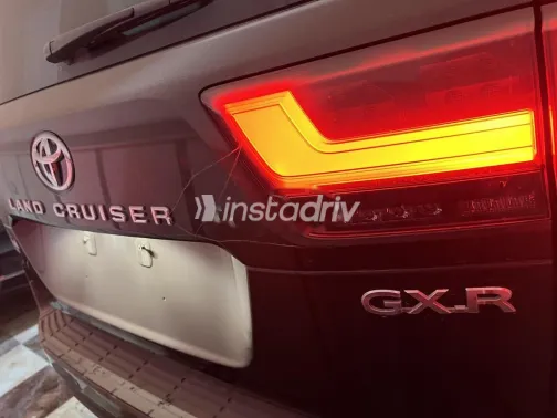 تويوتا لاند كروزر 2022 أبيض مستعملة للبيع - 3