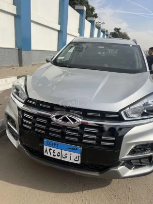 شيرى 8  تيجو 2024 فضي مستعملة للبيع