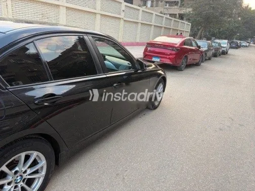 بي ام دبليو 318 2018 أسود مستعملة للبيع - 4