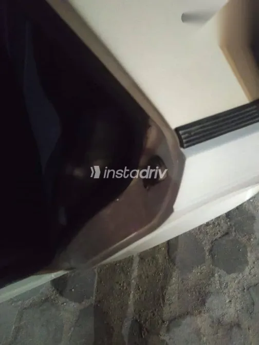 فيات 128 1987 أبيض مستعملة للبيع - 6