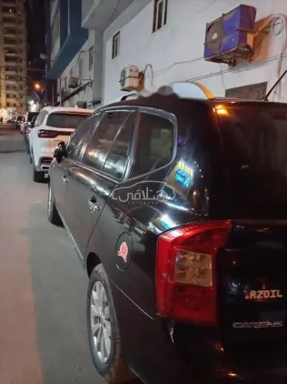 Kia Carens 2011 Black Used for Sale