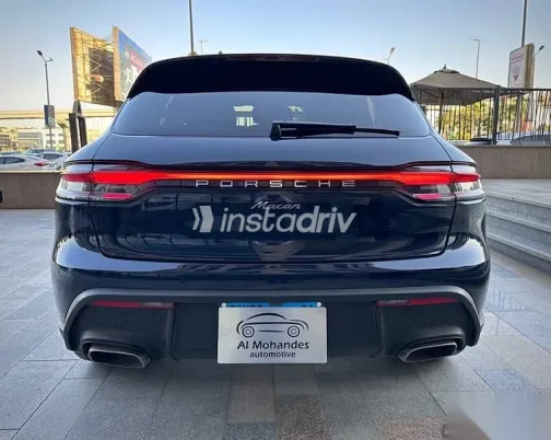 Porsche Macan 2022 Dark Blue Used for Sale - 2