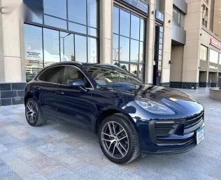 Porsche Macan 2022 Dark Blue Used for Sale