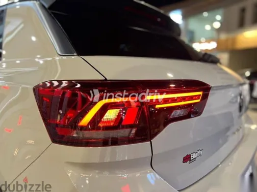 فولكس فاغن تي روك 2026 أبيض جديدة للبيع - 4