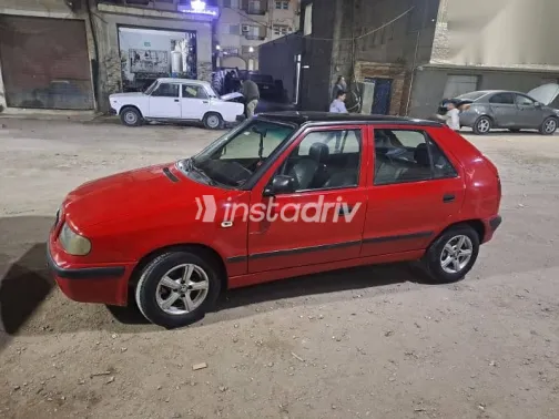 سكودا فيليشيا 1997 أحمر مستعملة للبيع - 1