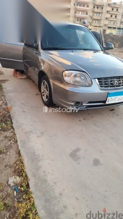 هيونداي فيرنا 2014 رمادي مستعملة للبيع - 5